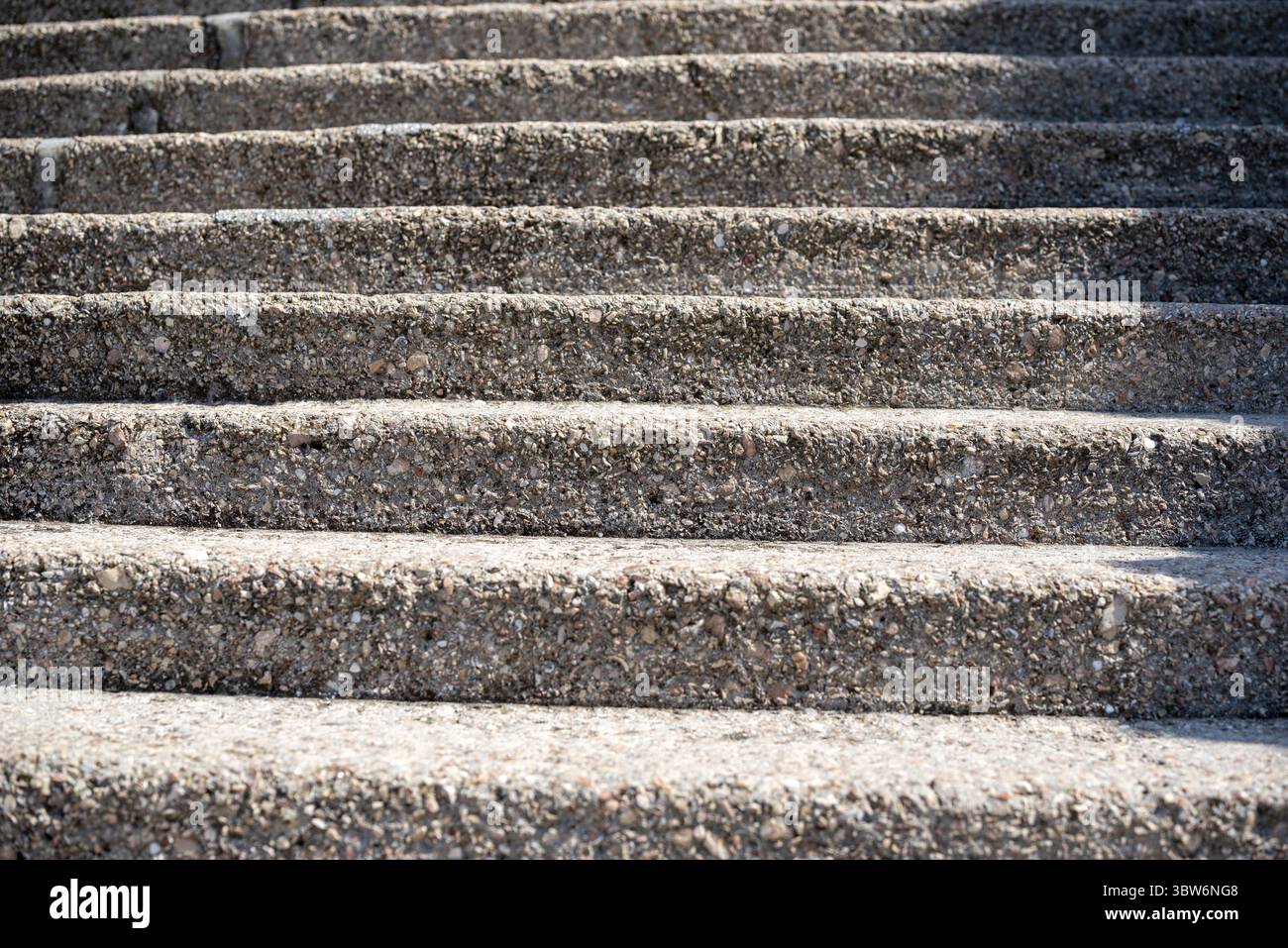 Steintreppen ohne abstrakte Hintergrundmuster Stockfoto