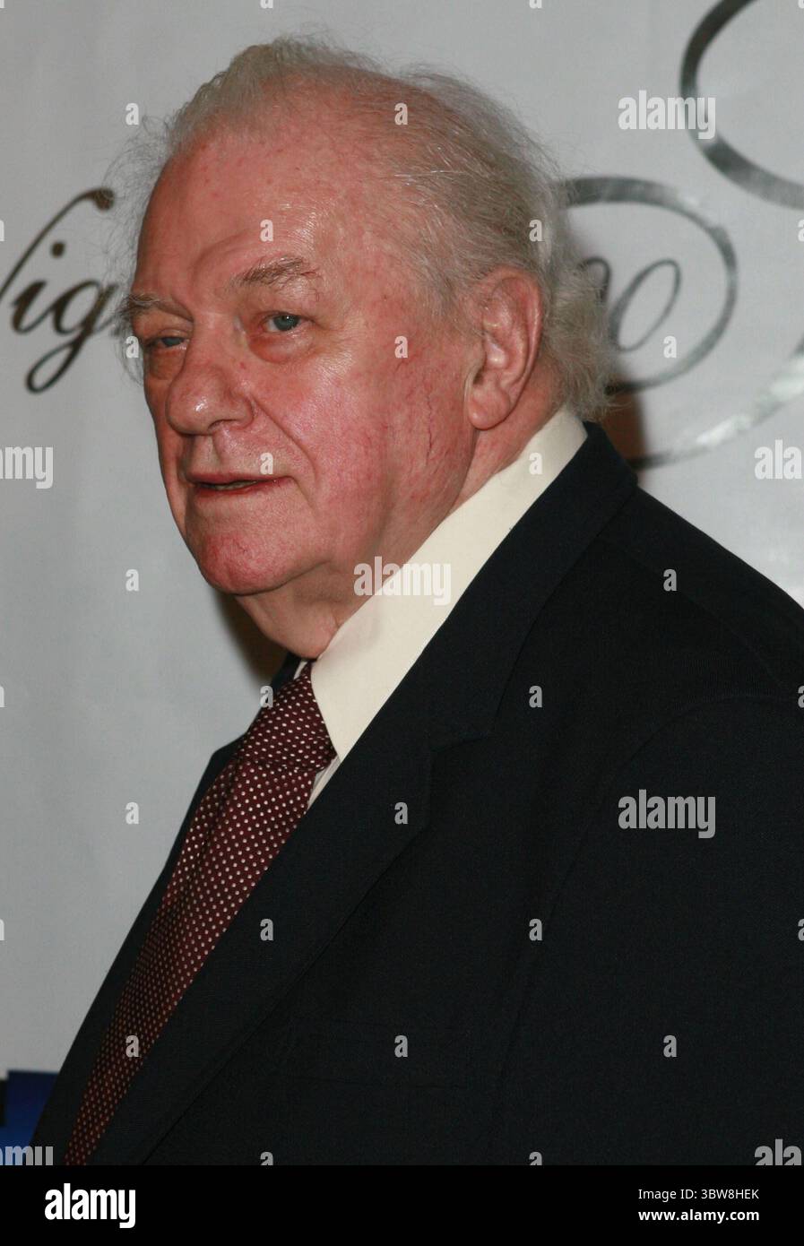25. Februar 2007 - Beverly Hills, Kalifornien, USA - 25. Februar 2007 - Beverly Hills, Kalifornien - Charles Durning. Die 17. Jährliche Gala-Oscar-Party „Night of 100 Stars“ im Beverly Hills Hotel. Foto: Charles Harris/AdMedia (Foto: © Glenn Weiner/ZUMA Wire) Stockfoto