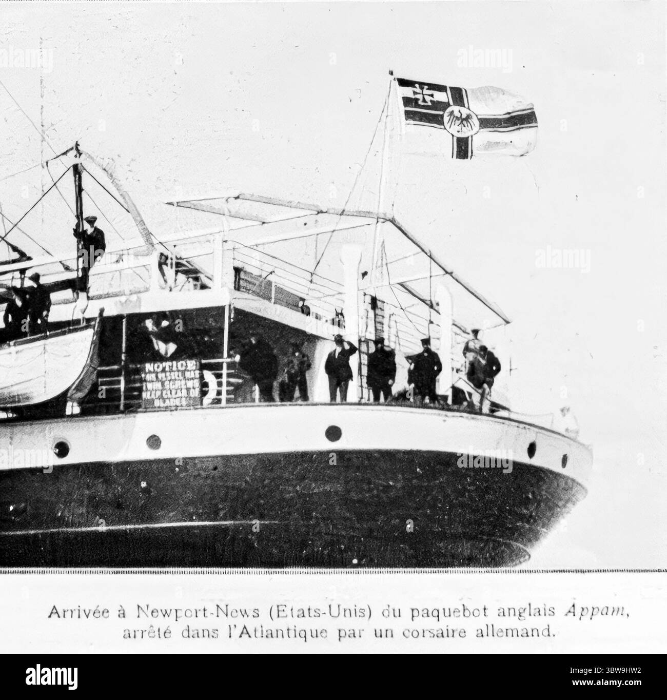 Das britische Linienschiff Appam kam in Newport News, Virginia an, nachdem es während des Ersten Weltkriegs von einem deutschen Handelsräuber im Atlantik gefangen genommen worden war. Veröffentlicht in L'Illustration, 19. Februar 1916. Stockfoto