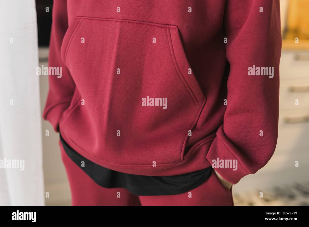 Sweatshirt oder Hoodie - Stoff und Schneider Kleidung Design Konzept Stockfoto