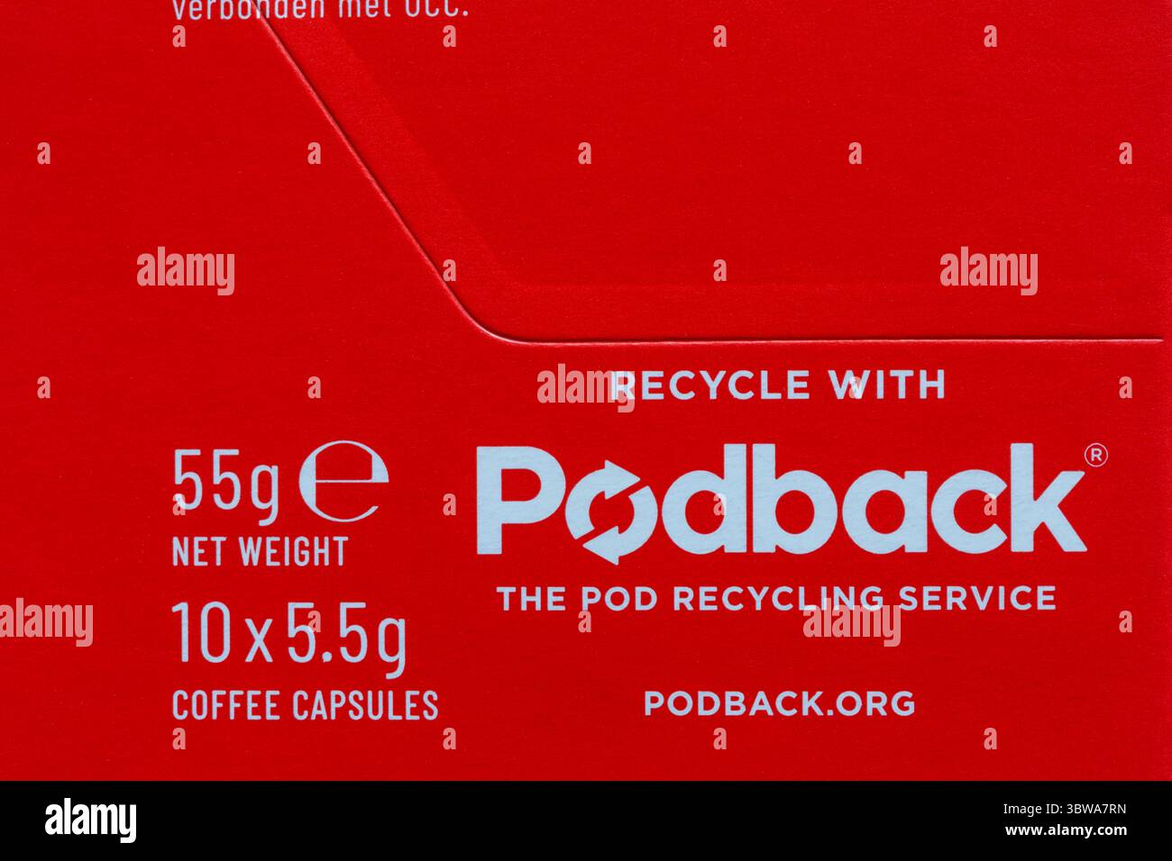 Recyceln Sie mit dem Podback der Pod Recycling Service Details auf der Packung mit House Blend Kaffeekapseln Aluminiumkapseln von Ueshima Coffee Company Stockfoto