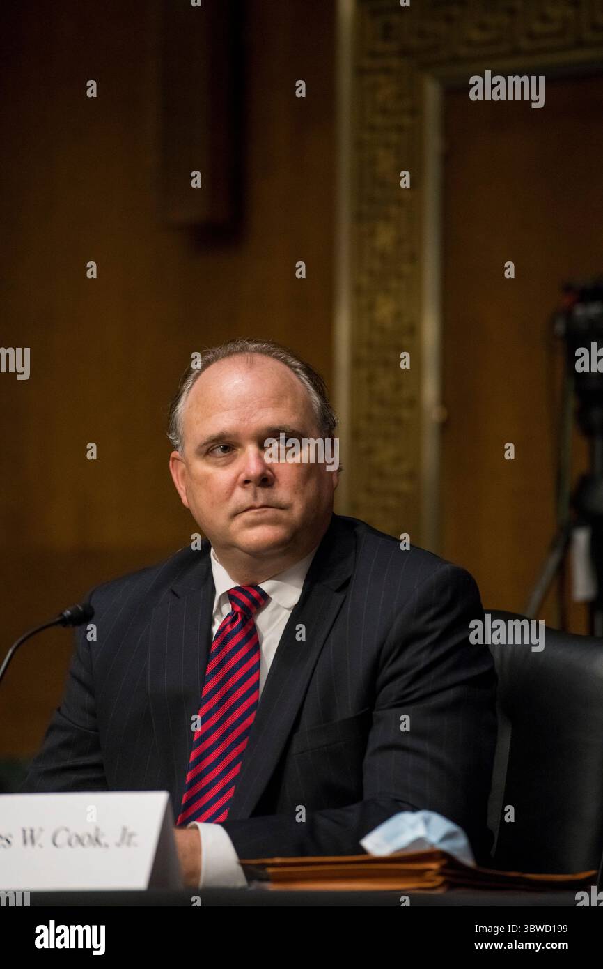9. Dezember 2020, Washington, District of Columbia, USA: Charles W. Cook, Jr. tritt am Mittwoch, 9. Dezember 2020 vor einem Senatsausschuss für Umwelt und öffentliche Arbeiten â€“ SubCommittee on Clean Air and Nuclear Safety Hearing vor, um Mitglied des Board of Directors der Tennessee Valley Authority im Dirksen Senate Office Building am Capitol Hill in Washington, DC zu werden. Beschreibung: Rod Lamkey/CNP (Abbildung: © Rod Lamkey – CNP/CNP via ZUMA Wire) Stockfoto