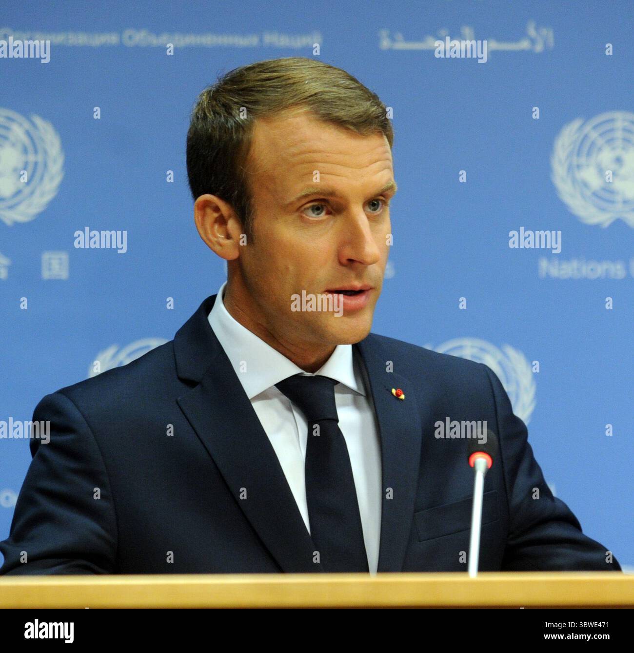 September 2017, Manhattan, New York, USA: NEW YORK, 19. SEPTEMBER: der französische Präsident Emmanuel Macron spricht auf der 72. Generalversammlung der Vereinten Nationen am 19. September 2017 in New York. Dies ist Trumps erster Auftritt in der Generalversammlung, wo er sich mit Bedrohungen aus dem Iran und Nordkorea unter anderem mit globalen Bedenken befasste...Menschen: Französischer Präsident Emmanuel Macron (Credit Image: © SMG via ZUMA Wire) Stockfoto