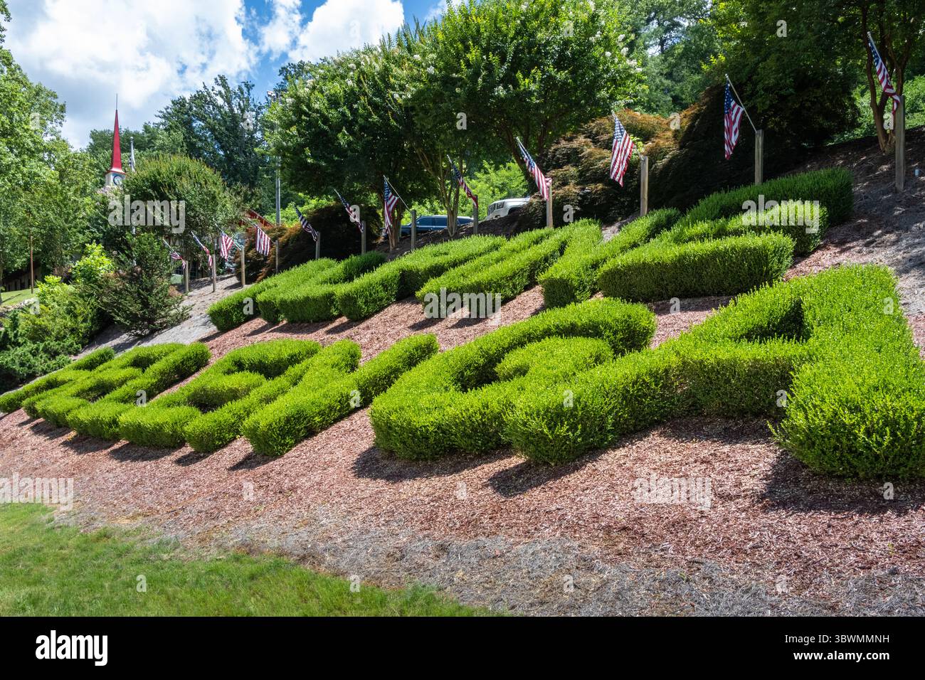 ALPINHELEN GEORGIA heißt Besucher in der touristischen Bergstadt im Norden Georgiens willkommen. (USA) Stockfoto