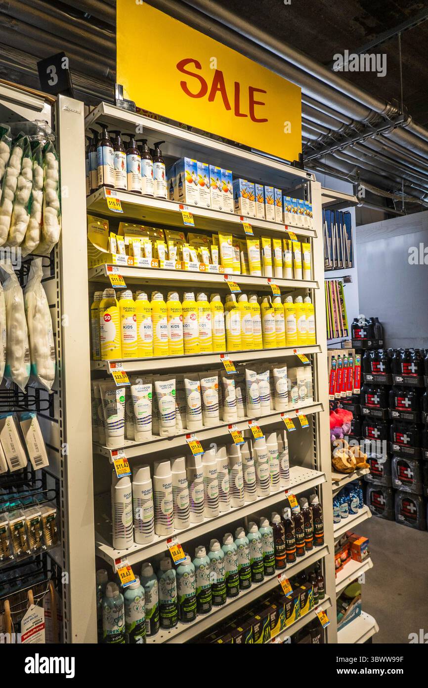 Whole Foods Market Nomad befindet sich an der 63 Madison Ave in New York City, USA 2025 Stockfoto