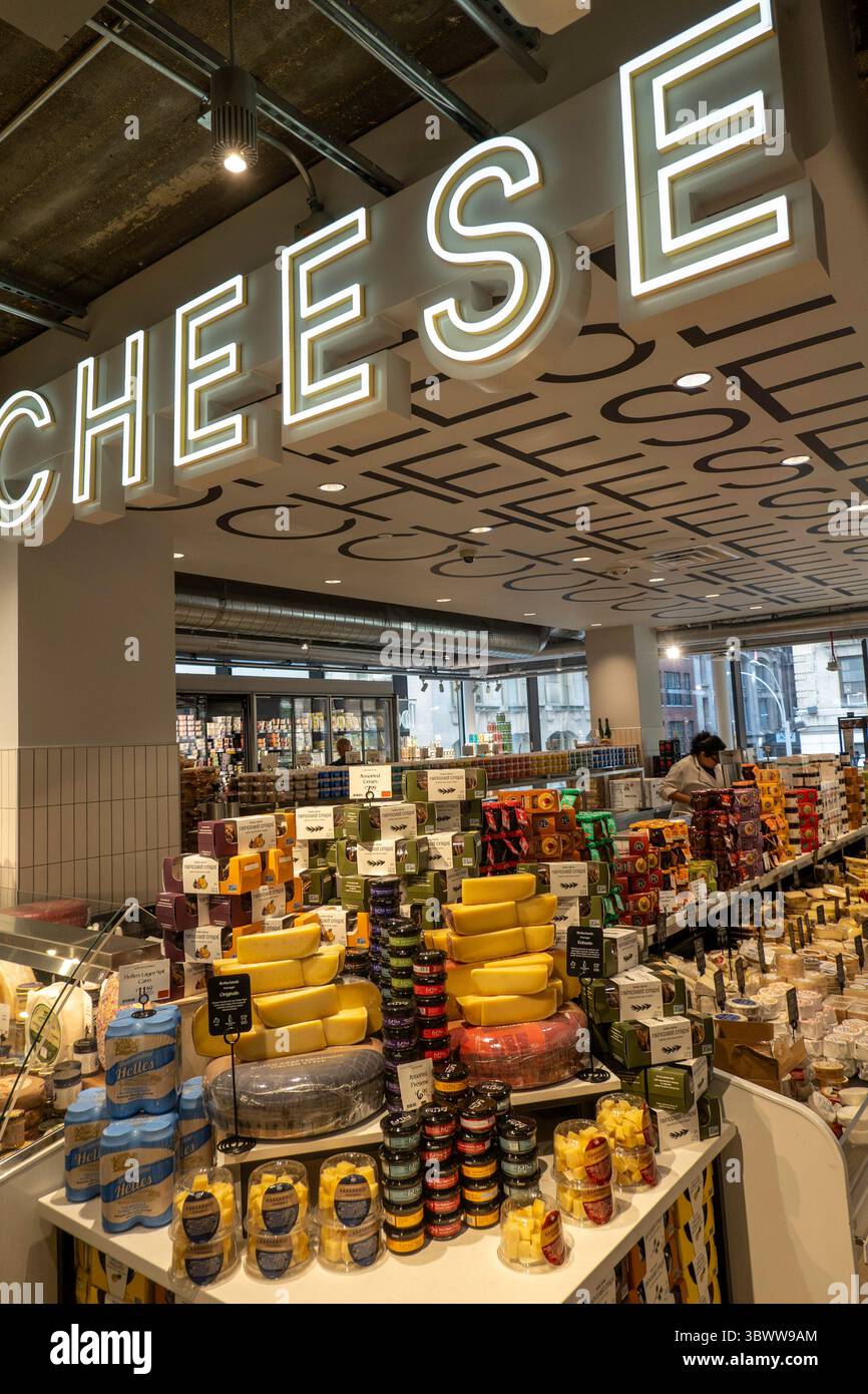 Whole Foods Market Nomad befindet sich an der 63 Madison Ave in New York City, USA 2025 Stockfoto