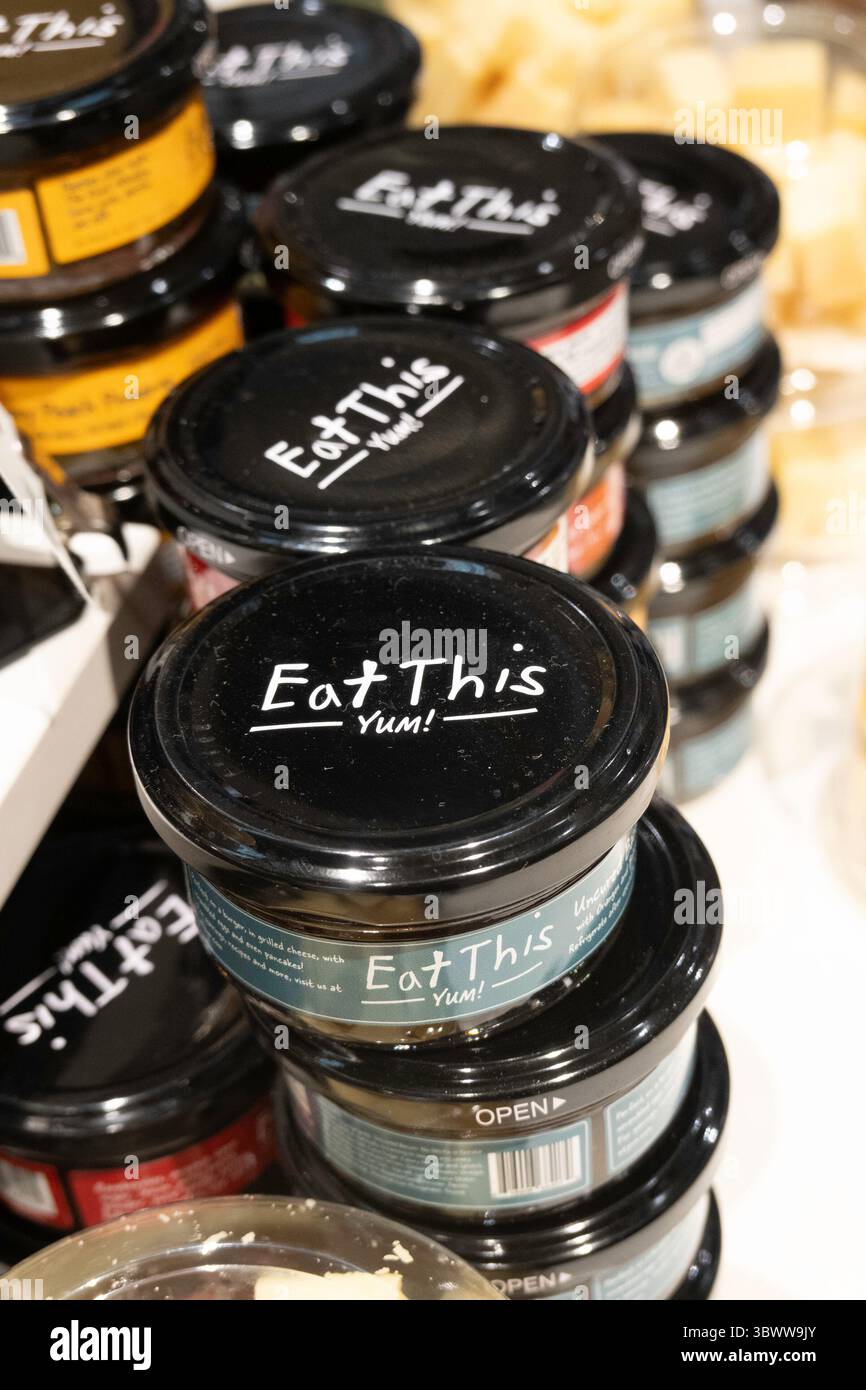 Whole Foods Market Nomad befindet sich an der 63 Madison Ave in New York City, USA 2025 Stockfoto