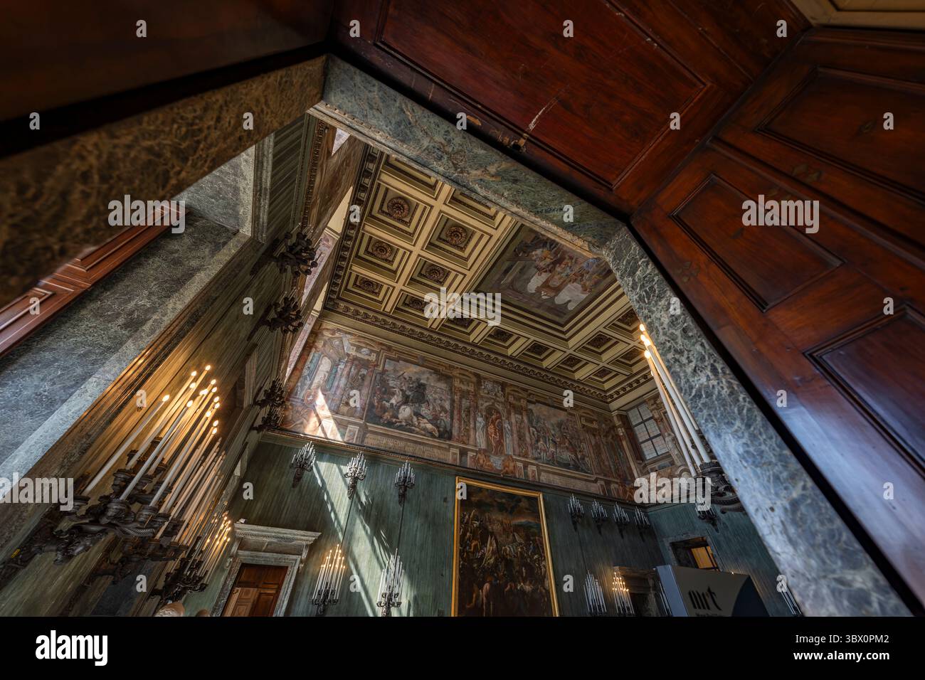 Turin, Italien - 9. September 2023: Ballsaal des Palazzo reale (Königspalast) in Turin. Stockfoto