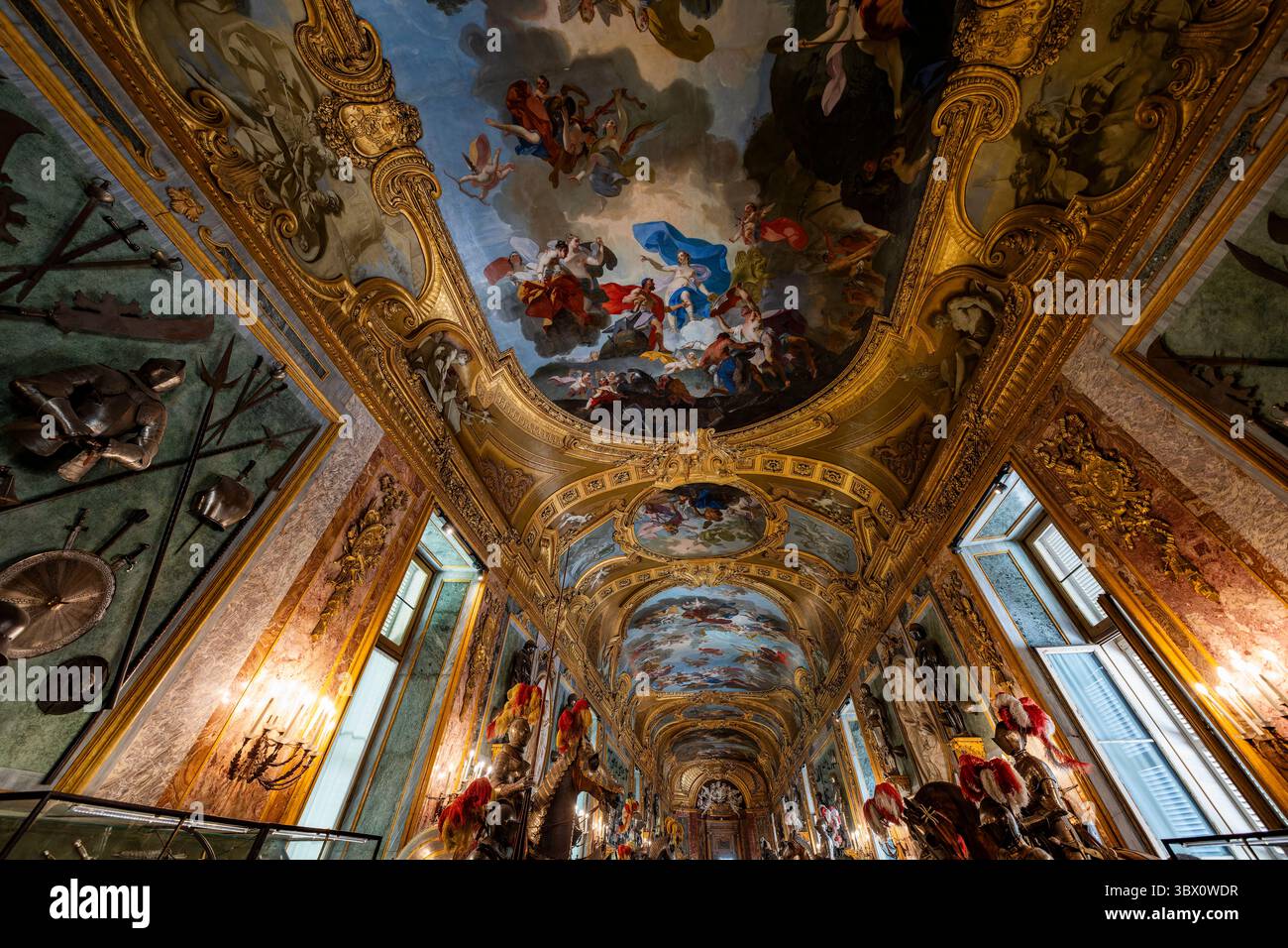Turin, Italien - 9. September 2023: Ballsaal des Palazzo reale (Königspalast) in Turin. Stockfoto