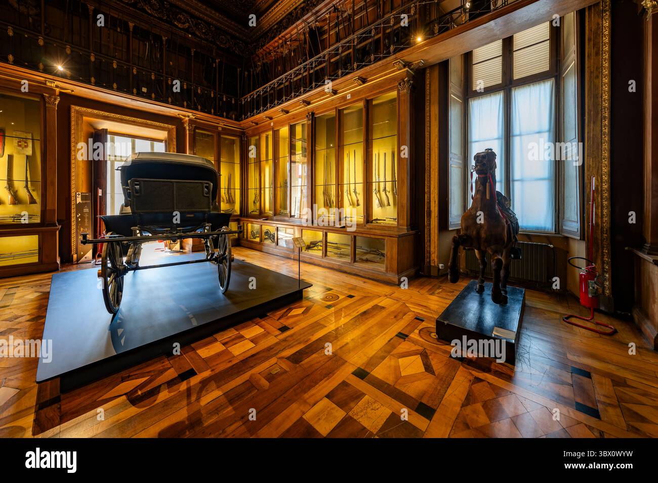 Turin, Italien - 9. September 2023: Ballsaal des Palazzo reale (Königspalast) in Turin. Stockfoto