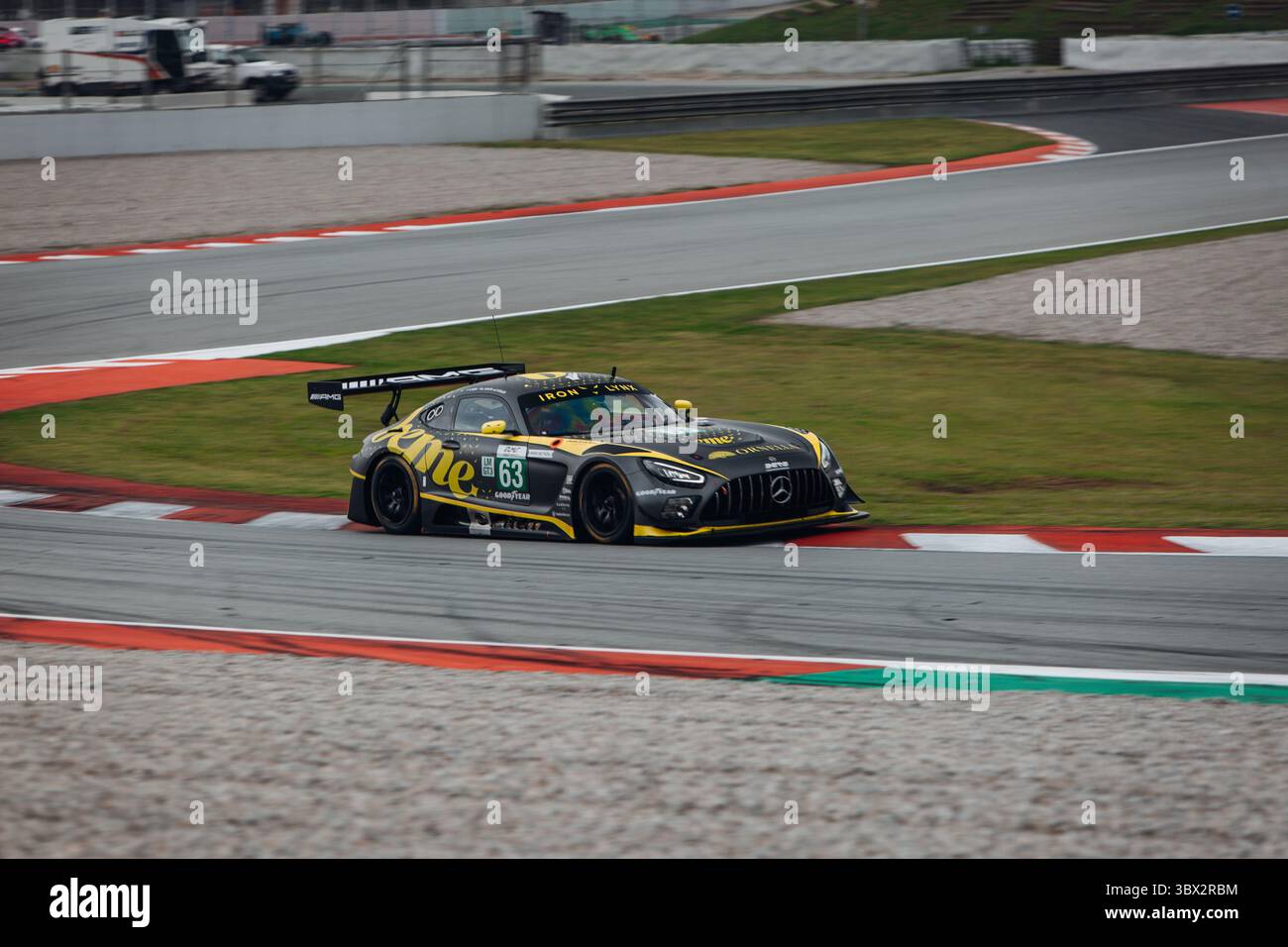 ELMS 2025 Iron Lynx Mercedes AMG GT R GT3 Pro beim Rennen Stockfoto