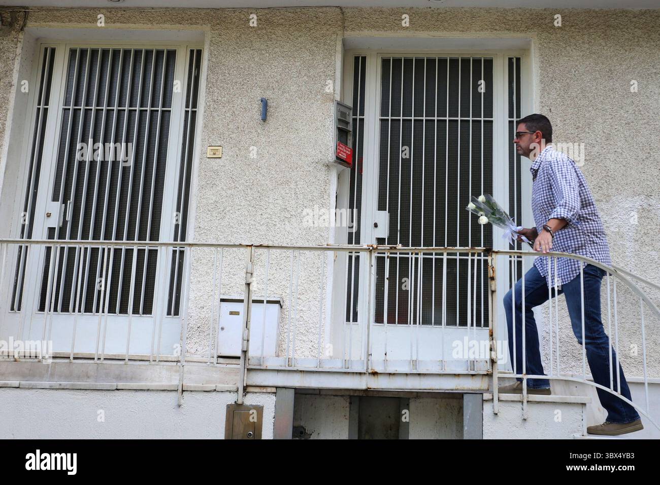 2. September 2021, Athen, Griechenland: Der Komponist Mikis Theodorakis, dessen Leben und Musik die Seele Griechenlands widerspiegelte und in seiner fesselnden Filmmusik für den Film „Â”Zorba der Grieche“ internationale Grenzen überschritt, starb am Donnerstag und stürzte das Land in drei Trauertage. (Foto: © Aristidis VafeiadakisZUMA Press Wire) Stockfoto