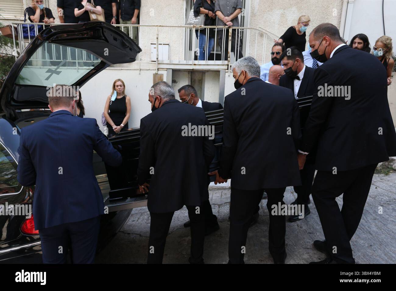 2. September 2021, Athen, Griechenland: Der Komponist Mikis Theodorakis, dessen Leben und Musik die Seele Griechenlands widerspiegelte und in seiner fesselnden Filmmusik für den Film „Â”Zorba der Grieche“ internationale Grenzen überschritt, starb am Donnerstag und stürzte das Land in drei Trauertage. (Foto: © Aristidis VafeiadakisZUMA Press Wire) Stockfoto