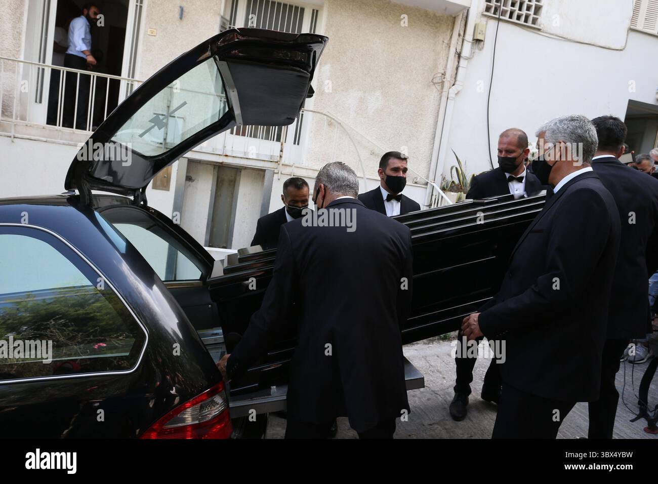 2. September 2021, Athen, Griechenland: Der Komponist Mikis Theodorakis, dessen Leben und Musik die Seele Griechenlands widerspiegelte und in seiner fesselnden Filmmusik für den Film „Â”Zorba der Grieche“ internationale Grenzen überschritt, starb am Donnerstag und stürzte das Land in drei Trauertage. (Foto: © Aristidis VafeiadakisZUMA Press Wire) Stockfoto