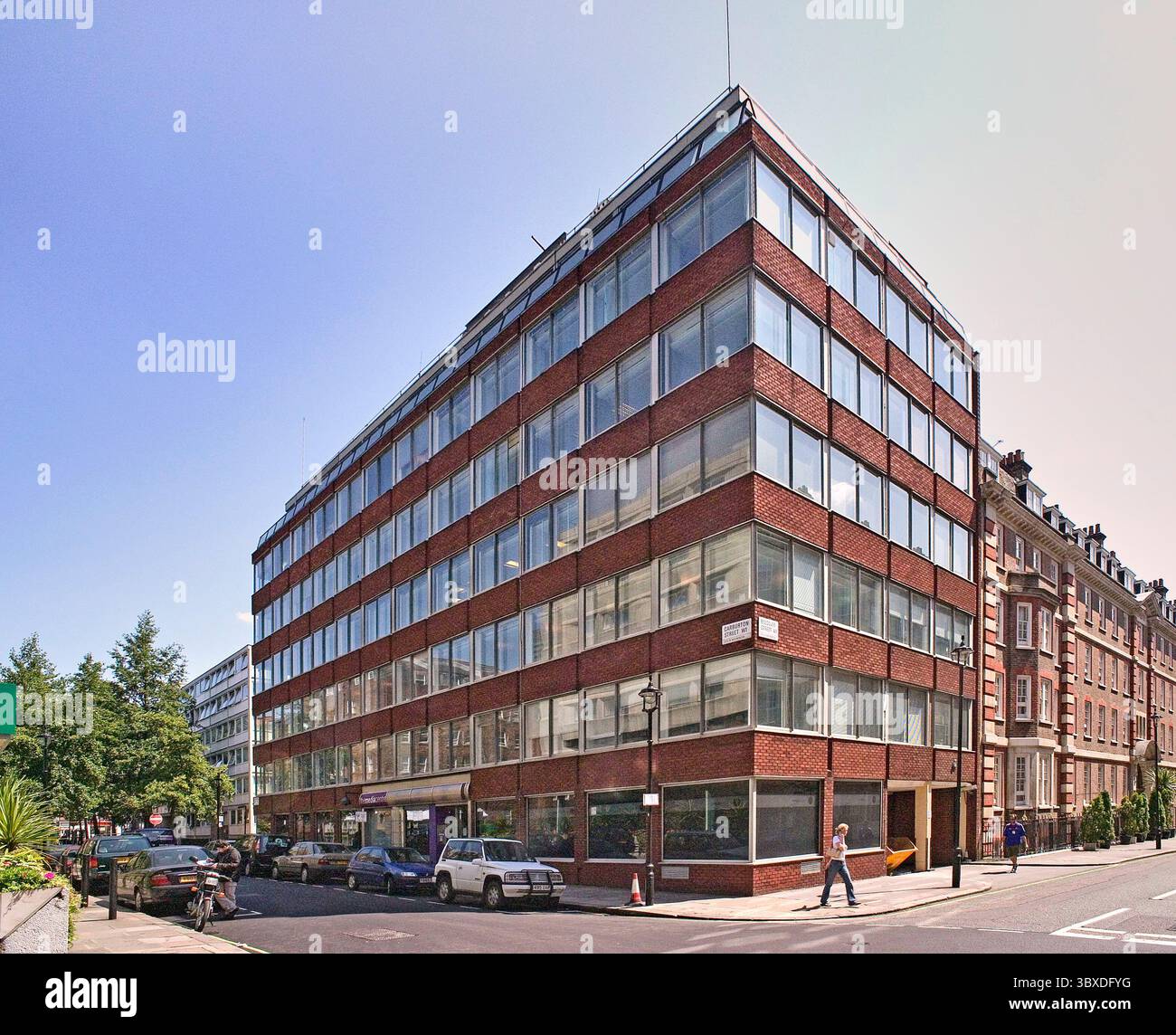 Chadwickham House, Bolsover Street, Fitzrovia, Central London, als 2004 neu renoviert wurde Stockfoto