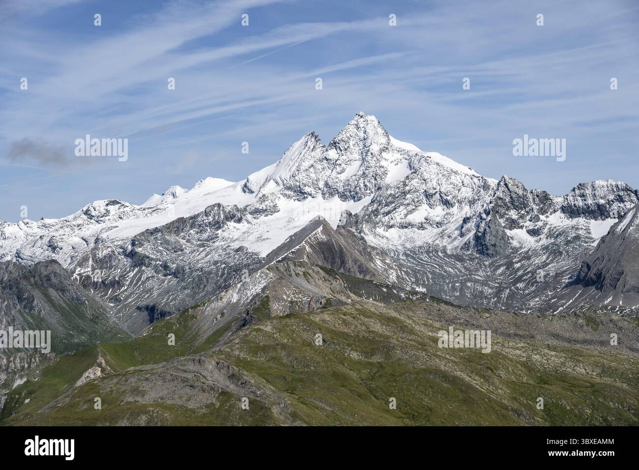 Gipfel des Großglockners mit Schnee, Blick vom Gipfel Boeses Weibl, Schober-Gruppe, Nationalpark hohe Tauern, Kärnten, Österreich Stockfoto