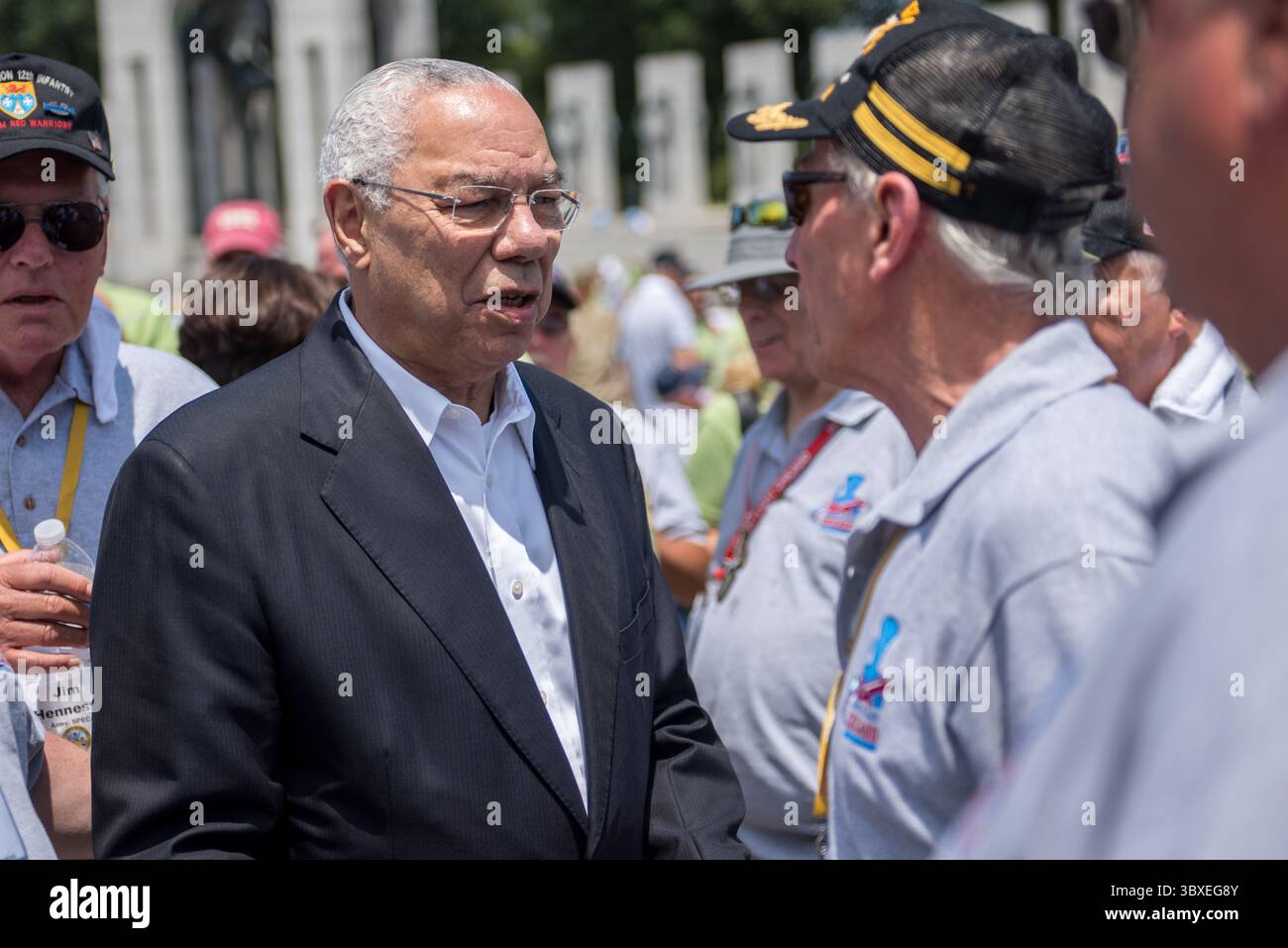 10. Juli 2019 - District of Columbia, USA - Colin Powell, ehemaliger US-Außenminister, spricht am 10. Juli 2019 im World war II Memorial in Washington, D.C. über will A Veteran with Honor Flight Chicago. Ein Ehrenflug wird von gemeinnützigen Organisationen durchgeführt, die sich dafür einsetzen, so viele US-Militärveteranen wie möglich zu transportieren, um die Gedenkstätten des jeweiligen Krieges in D.C. zu sehen, in dem sie gekämpft haben, ohne Kosten für die Veteranen. (Fotos von Nicholas T. Holmes) (Foto: © U.S. Army/ZUMA Press Wire Service/ZUMAPRESS.com) Stockfoto
