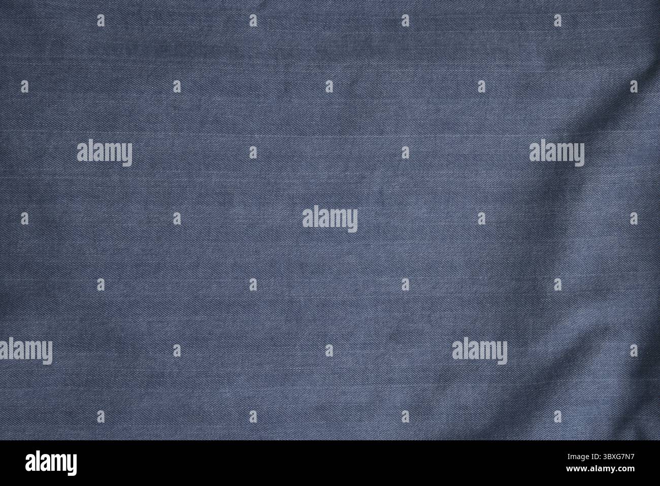 Jeansstruktur. Detaillierter Closeup Vintage-Sackleinen aus strukturiertem Stoff, rustikaler Hintergrund in Schwarz, Grau. Makromuster Für Arbeitsfläche Stockfoto