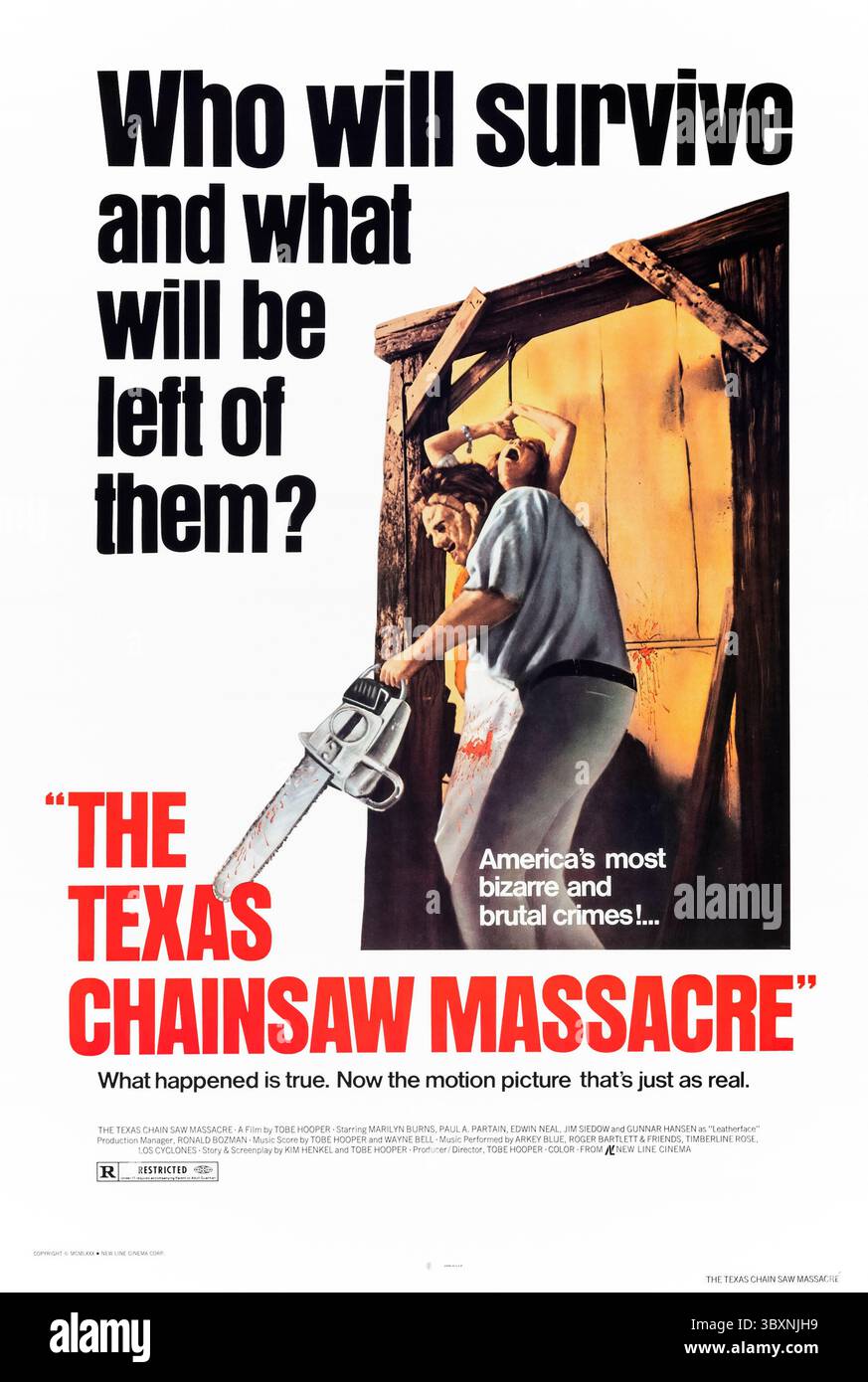 The Texas Chain Saw Massacre (1974) von Tobe Hooper mit Marilyn Burns, Gunnar Hansen und Paul A. Partain. Eine Gruppe von Freunden trifft im ländlichen Texas auf eine Familie von Kannibalen und entfesselt einen Albtraum der Brutalität und Angst. Foto eines Original-Posters aus dem Jahr 1974 (USA), das NUR FÜR REDAKTIONELLE ZWECKE VERWENDET WIRD. Quelle: BFA / Bryanston Pictures Stockfoto