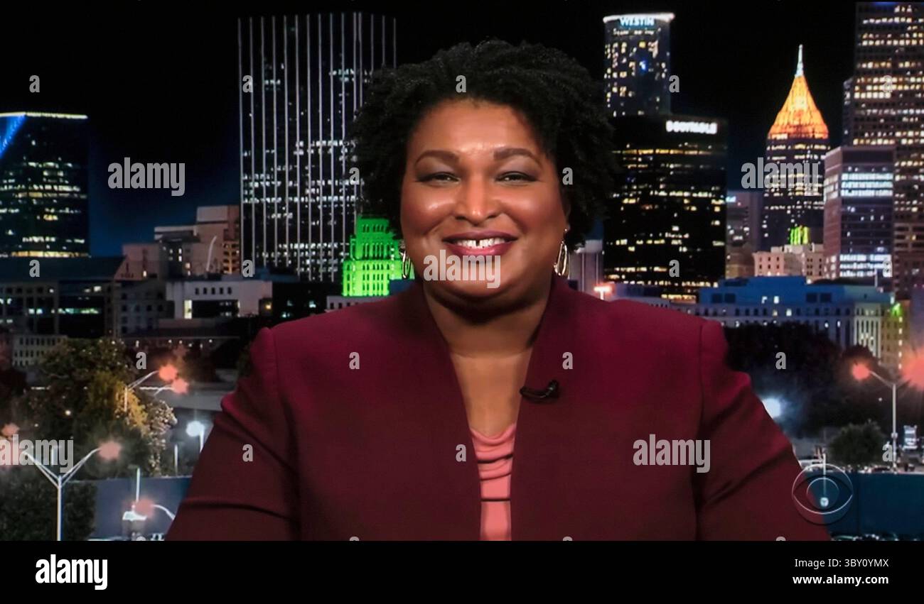 November 2020 - Atlanta, Georgia, USA. - Video Get the CBS 'Late Show' vom 9. November 2020, in der Moderator Stephen Colbert STACEY ABRAMS interviewt, Gründer von Fair Fight, der Organisation, die freie und faire Wahlen in Georgien und im ganzen Land fördert. Abrams wird zugeschrieben, dass er dem designierten Präsidenten Joe Biden bei der Wahl in der letzten Woche geholfen hat, den Staat Georgien zu gewinnen und die beiden amtierenden republikanischen Senatoren unter 50 % zu halten, was am 5. Januar 2021 eine Stichwahl gegen ihre demokratischen Gegner erzwang. (Foto: © CBS/ZUMA Wire) NUR REDAKTIONELLE VERWENDUNG! Nicht für kommerzielle ZWECKE! Stockfoto