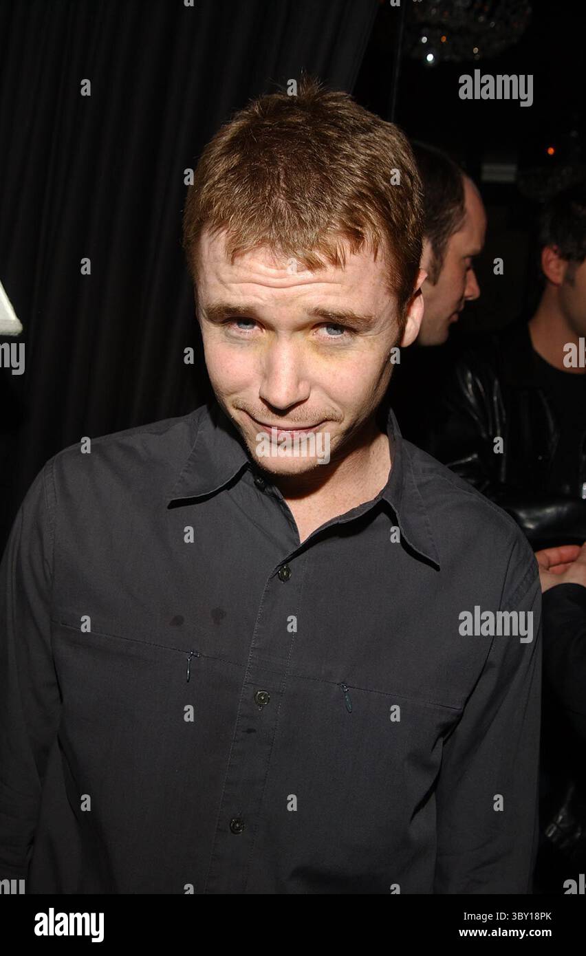 7. MÄRZ 2002 - K24319AG SD0307.FAT BOY SLIM LISTENING PARTY FÜR SEIN VIERTES ALBUM „LIVE KEVIN CONNOLLY“. AMY GRAVES/ 2002.(D) (Bild: © Amy Graves/ZUMA Press Wire) Stockfoto