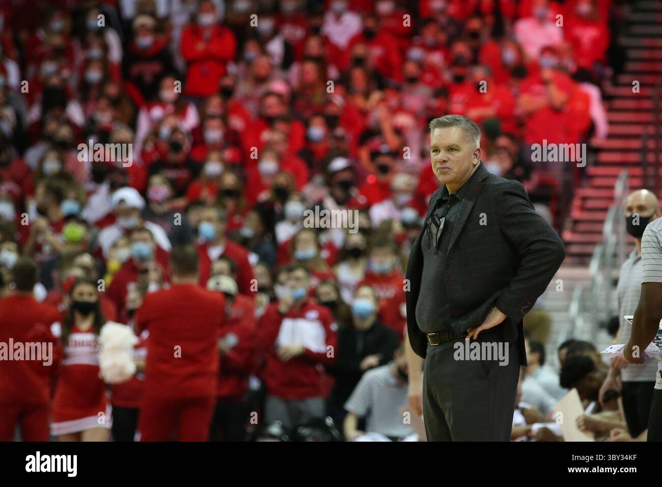 13. Januar 2022: Ohio State Buckeyes Head Coach Chris Holtmann während des NCAA Basketballspiels zwischen den Ohio State Buckeyes und den Wisconsin Badgers im Kohl Center in Madison, WI. Darren Lee/CSM(Kreditbild: &Copy; Darren Lee/CSM via ZUMA Wire) Stockfoto