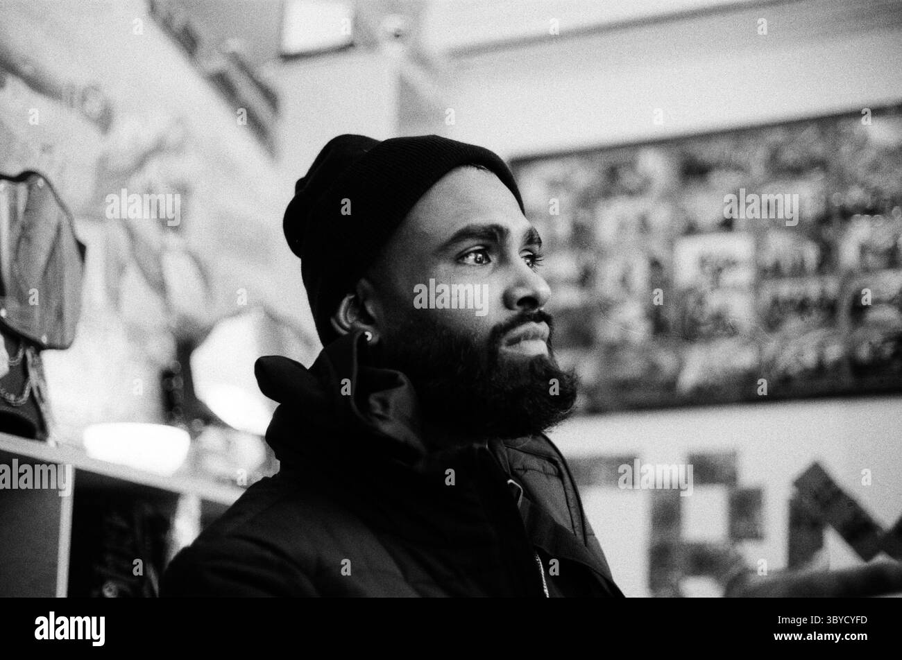 26. Februar 2022, New York, NY, USA: Fighter DILLAN JOUCOO. Muay Thai Boxstudio. (Bild: © John Marshall Mantel/ZUMA Press Wire) Stockfoto