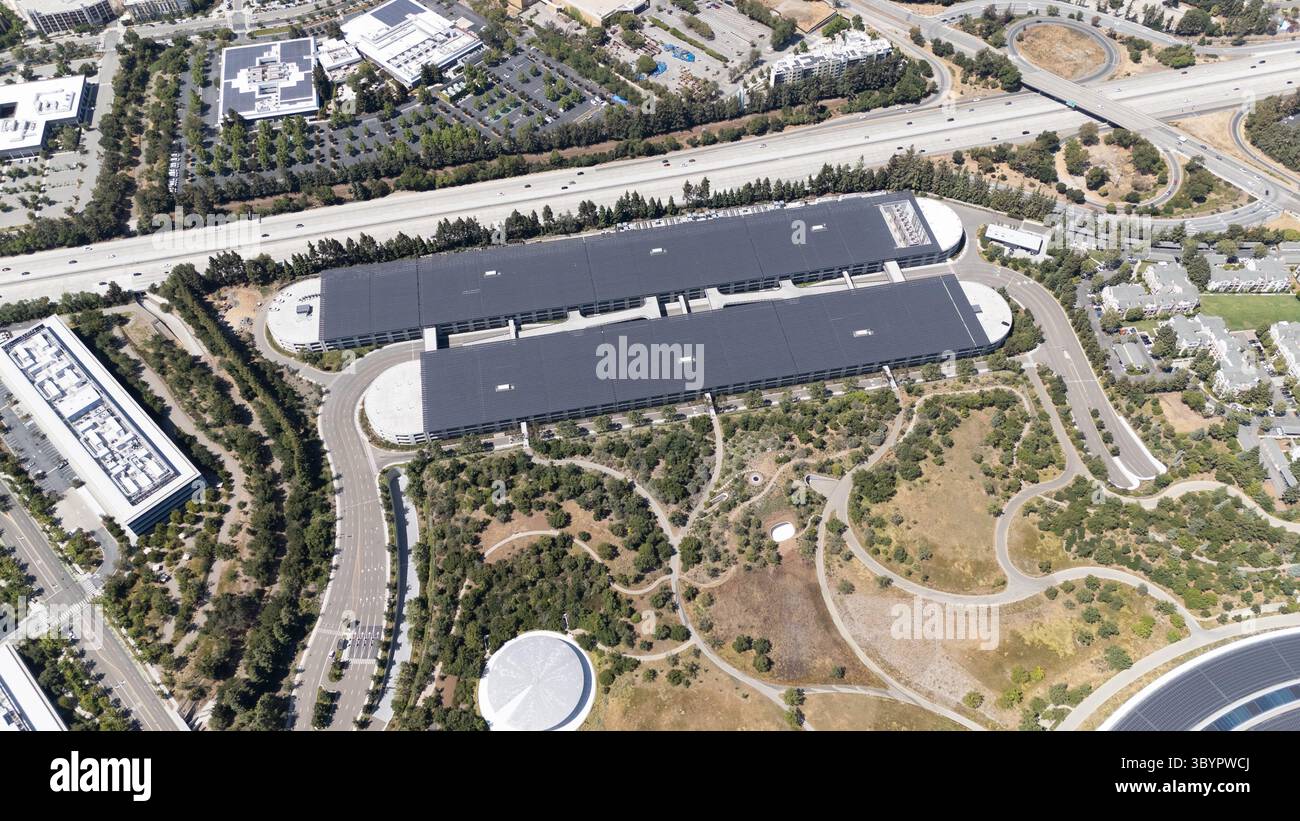 Solarpaneele am Zentralwerk, Apple Park, One Apple Park Way, Cupertino, CA 95014 Stockfoto