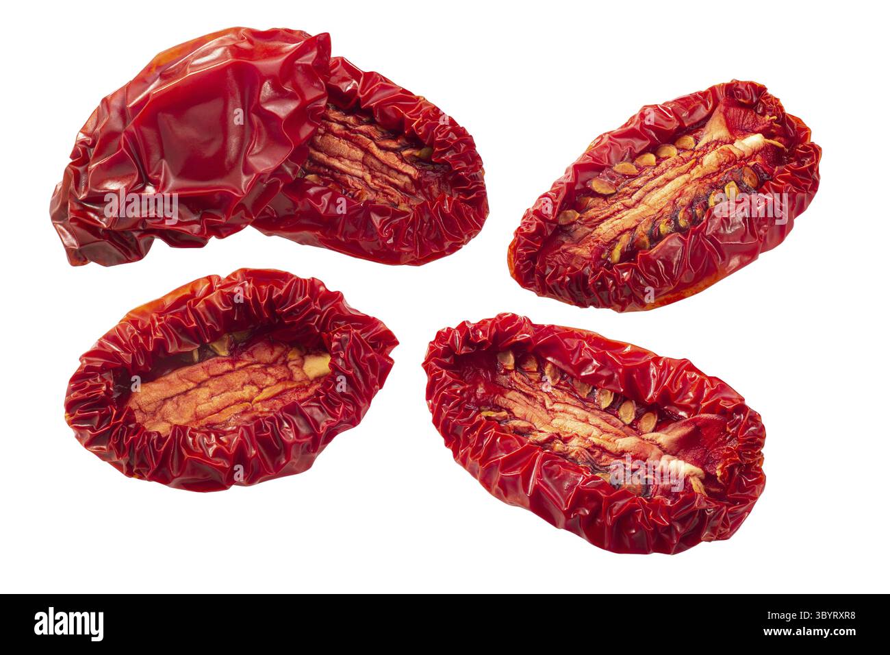 Getrockneten oder getrockneten Pflaumen Tomaten halbiert, isoliert, eine Reihe von Stockfoto