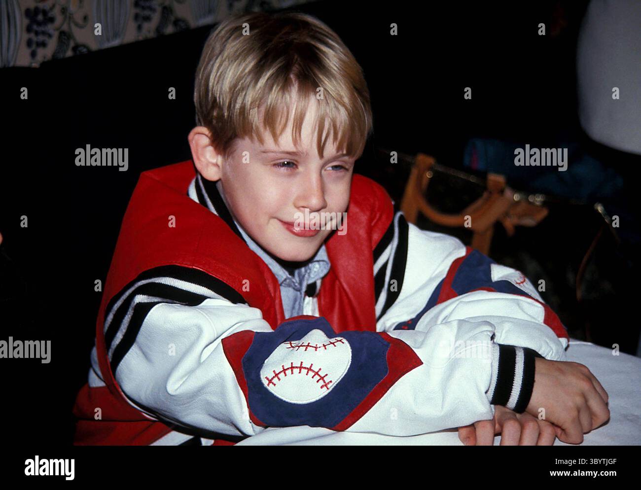 L2411.SPIELZEUG FÜR TOTS VORTEIL 12-11-1991.MACAULAY CULKIN (Bild: © John Barrett/ZUMA Press Wire) Stockfoto