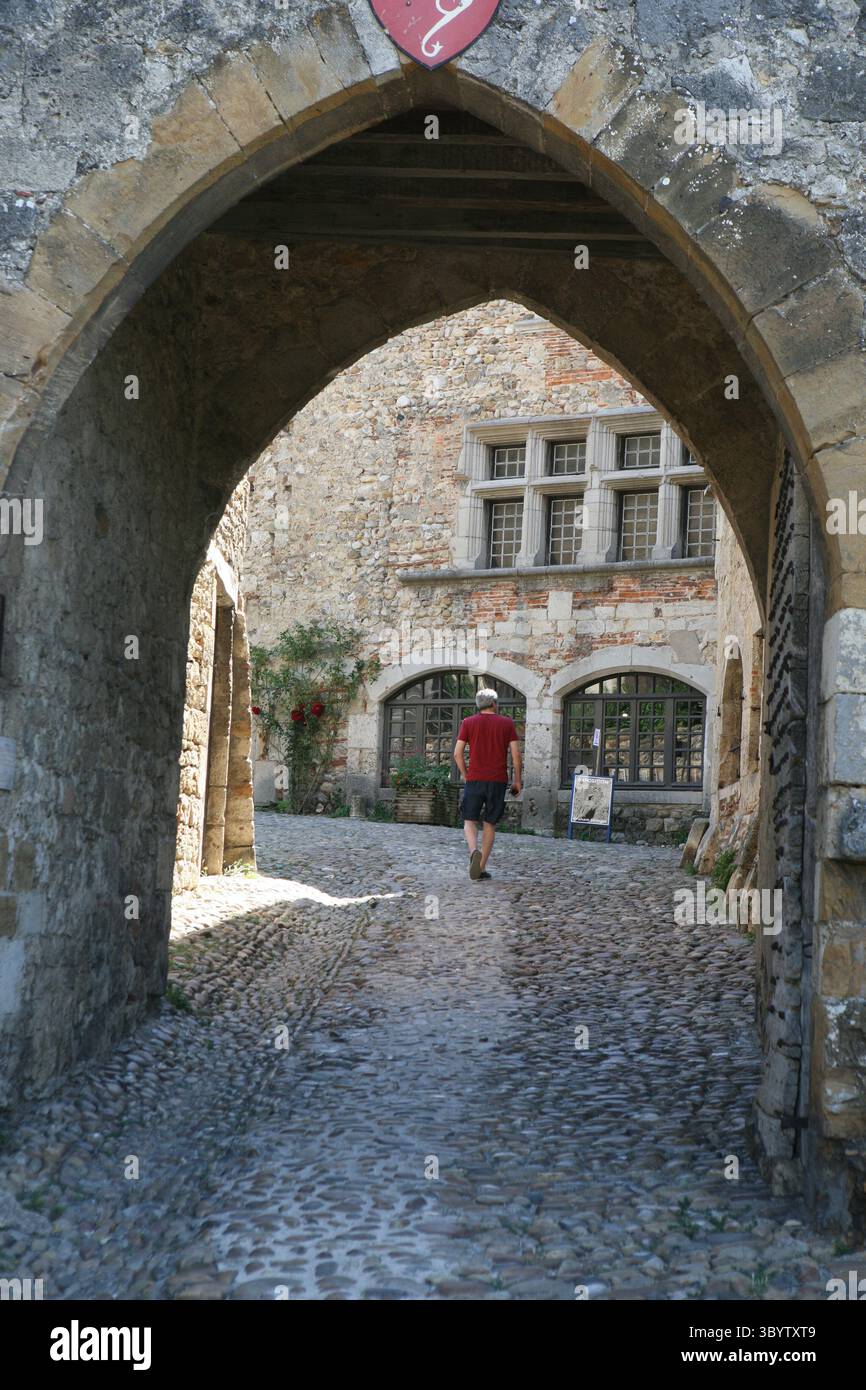 Mittelalterliche Pérouges, Ain, Auvergne-Rhône-Alpes Frankreich. Stockfoto