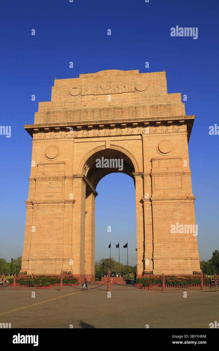 Das India Gate liegt im Herzen von Neu-Delhi und ist das Nationaldenkmal von Indien, Neu-Delhi, Indien Stockfoto