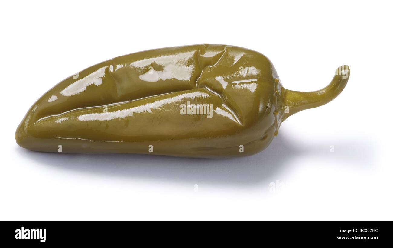 Anaheim-Pfeffer (Luke, Kalifornien, Magdalena Chlie), ganze gebeizt. Schneidepfade, Schatten getrennt Stockfoto