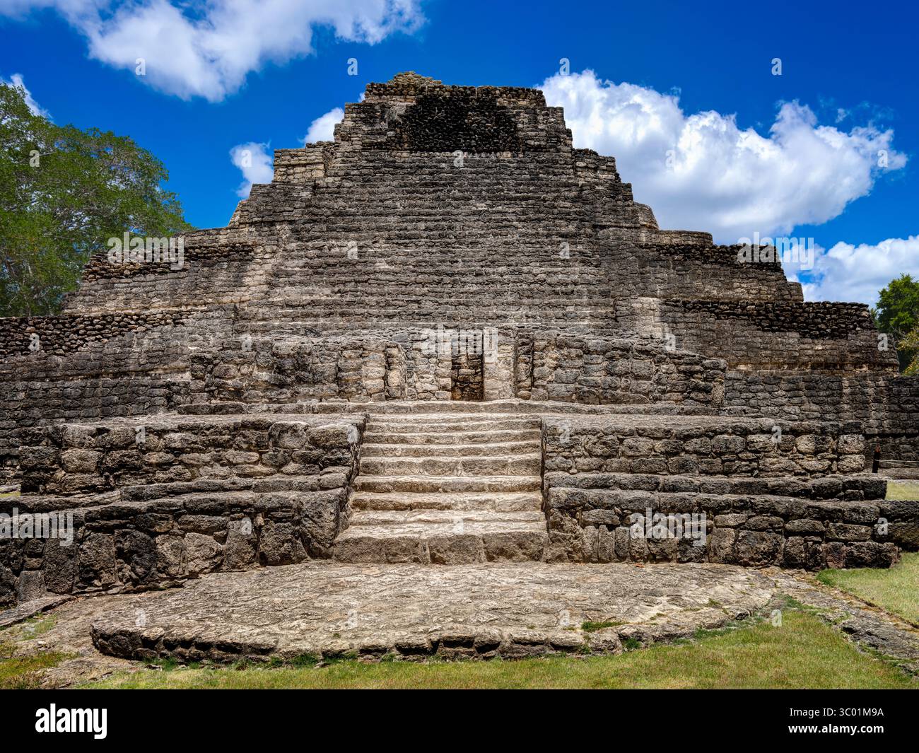 Tempel 1, Maya-Ruinen Von Chacchoben. Ca. 300-360AD. Costa Maya, Mexiko Stockfoto