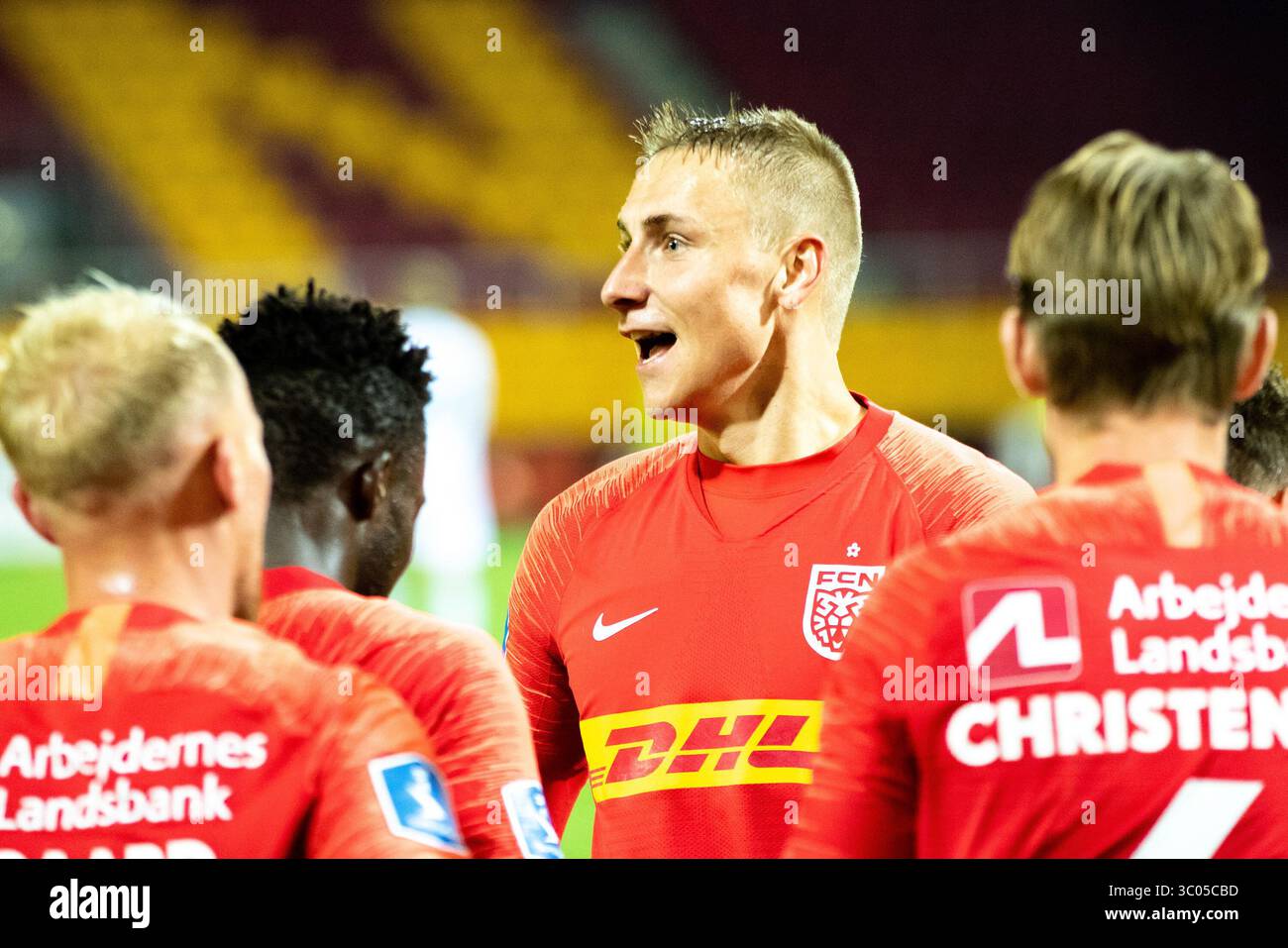 28. September 2020, Farum, Dänemark: Farum, Dänemark. September 2020. Ulrik Yttergaard Jenssen (3) vom FC Nordsjaelland, der während des 3F Superliga-Spiels zwischen FC Nordsjaelland und Lyngby Boldklub rechts zum Dream Park in Farum gesehen wurde. (Foto: Gonzales Photo - Dejan Obretkovic) (Foto: © Dejan Obretkovic/Gonzales Photo via ZUMA Press) Stockfoto 28. September 2020, Farum, Dänemark: Farum, Dänemark. September 2020. Ulrik Yttergaard Jenssen (3) vom FC Nordsjaelland, der während des 3F Superliga-Spiels zwischen FC Nordsjaelland und Lyngby Boldklub rechts zum Dream Park in Farum gesehen wurde. (Foto: Gonzales Photo - Dejan Obretkovic) (Foto: © Dejan Obretkovic/Gonzales Photo via ZUMA Press) Stockfoto