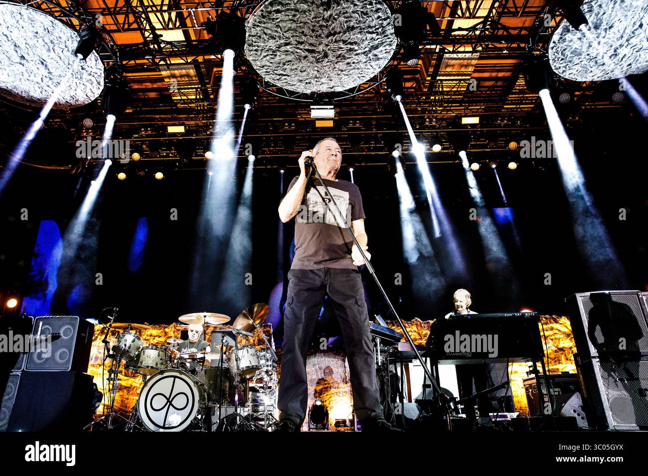 November 2017 - Kopenhagen, Dänemark - Dänemark, Kopenhagen - 13. November 2017. Die englische Rockband Deep Purple gibt ein Live-Konzert in Valby Hallen. Hier ist Sänger und Songwriter Ian Gillan live auf der Bühne zu sehen. (Foto: Gonzales Photo - Peter Troest) (Foto: © Peter Troest/Gonzales Photo via ZUMA Press) Stockfoto