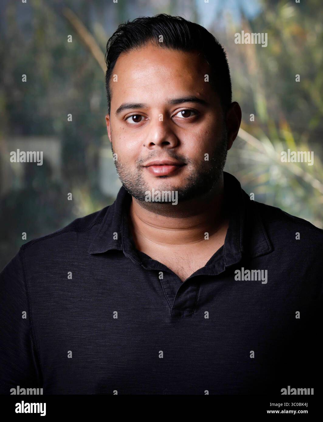 Oktober 2018 – Kalifornien, USA – SAN DIEGO, CA 26.10.2018: Shiv Shukla, Gründer und CEO von NeuraLace Medical. Er und das Unternehmen erfanden ein Axon-Therapiegerät, das mittels nicht-invasiver Therapie chronische Nervenschmerzen durch gezielte magnetische Impulse behandelt. Vor kurzem gewannen sie den ersten Preis beim John G. Watson Quick Pitch 2018 Competition. Foto: Howard Lipin/San Diego Union-Tribune/obligatorischer Credit: HOWARD LIPIN SAN DIEGO UNION-TRIBUNE/ZUMA PRESS (Credit Image: © Howard Lipin/San Diego Union-Tribune Via ZUMA Wire) Stockfoto