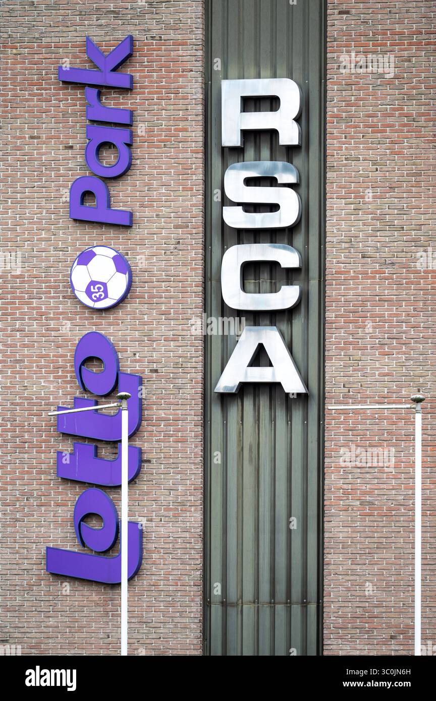 Stadion des Royal Sporting Club Anderlecht oder RSCA, einer großen Jupiler Pro League Fußballmannschaft in Brüssel, Belgien 19. Juli 2025 Stockfoto