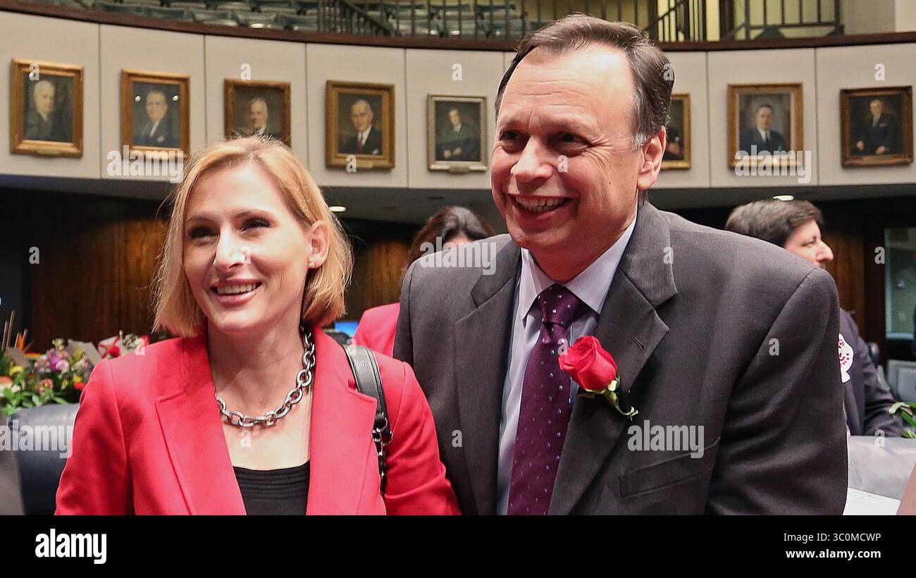 5. Dezember 2018: Tallahassee, Florida, USA, Richter Laurel Moore Lee und ihr Ehemann, Senator Tom Lee, R-Brandon, am ersten Tag der Florida Legislative Session 2016. (SCOTT KEELER | TIMES) (Foto: © Caitlin Johnston/Tampa Bay Times via ZUMA Wire) Stockfoto