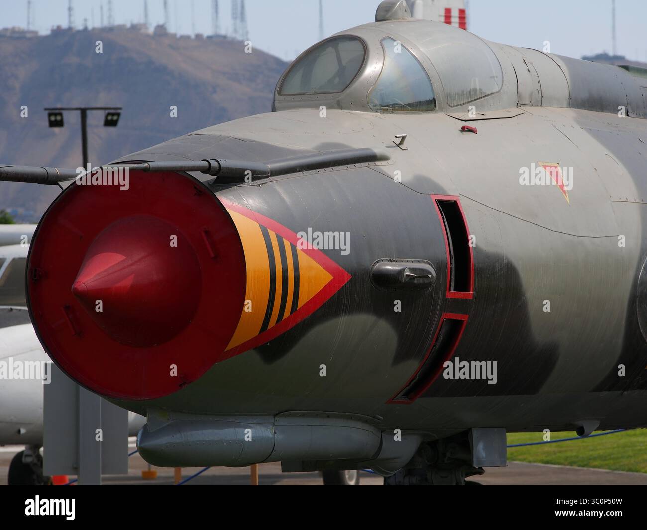 28. Februar 2018 - Lima, Lima, Peru - Vorderansicht des Sukhoi Su-22, eines sowjetischen Jagdbombers der peruanischen Luftwaffe - FAP (Credit Image: © Carlos Garcia Granthon/ZUMA Wire) Stockfoto