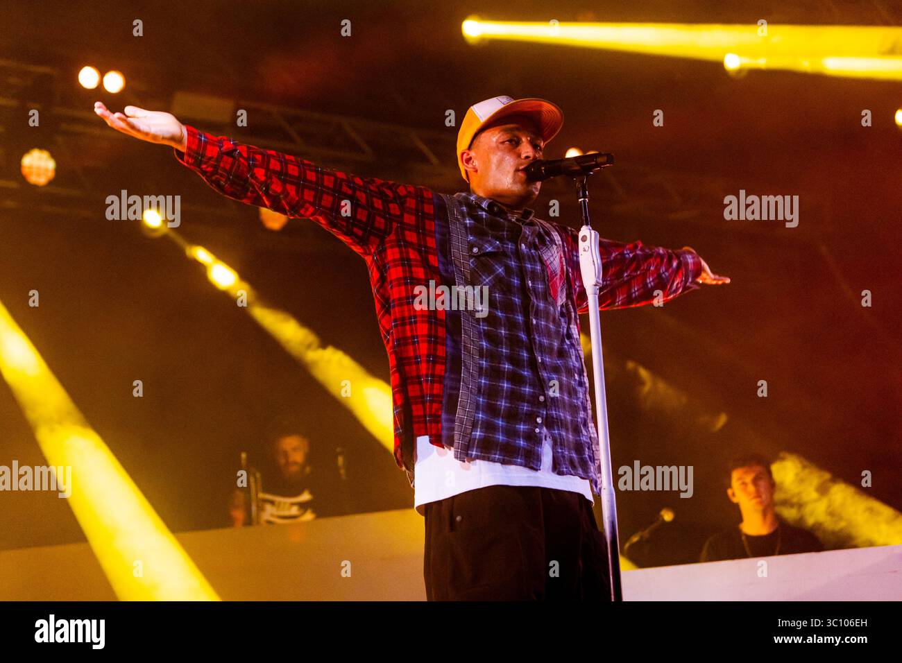 Der englische Hip-Hop-Musiker Loyle Carner tritt am 12. Juli 2023 live im Circolo Magnolia in Mailand auf Stockfoto