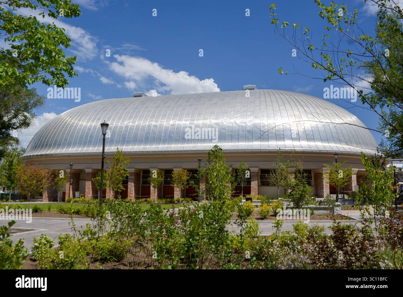 SALT LAKE CITY, USA – Tabernakel im JUNI 2025 in Salt Lake City, USA. Im Inneren befindet sich eine der größten Organe der Welt. Stockfoto
