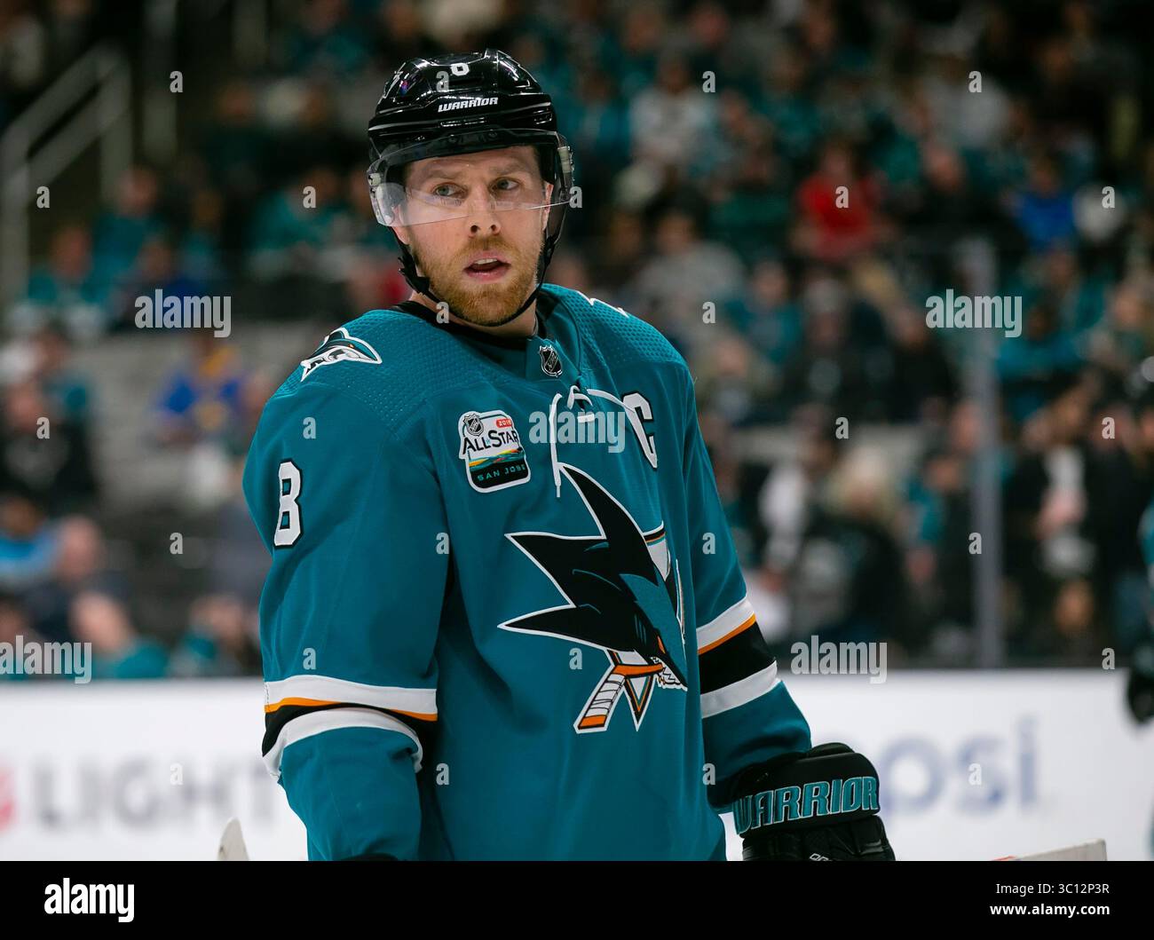 12. Januar 2019: Joe Pavelski (8), das im Rahmen des NHL-Hockeyspiels zwischen den Ottawa Senators und den San Jose Sharks im SAP Center in San Jose, CA. Die Sharks besiegten die Senators mit 4:1. Damon Tarver/Cal Sport Media (Kreditbild: &Copy; Damon Tarver/CSM via ZUMA Wire) Stockfoto