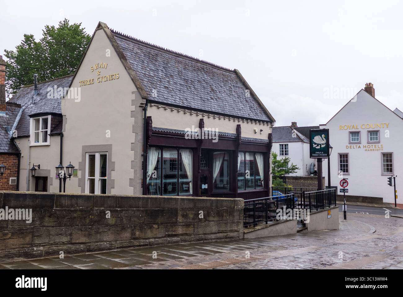 The Swan & Three Cygnets Pub in Durham, England, Großbritannien Stockfoto The Swan & Three Cygnets Pub in Durham, England, Großbritannien Stockfoto