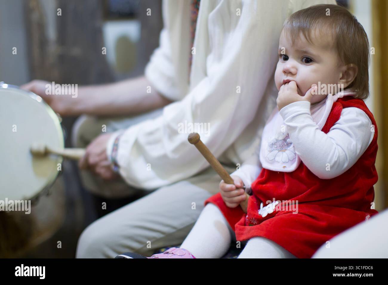 24. November 2018 - Gomel, Weißrussland - Wiederaufbau einer ethnischen altbelarussischen Hochzeit in der Zweigstelle des Vetka-Museums der altgläubigen. (Bild: © Sviatlana Lazarenka/ZUMA Wire) Stockfoto