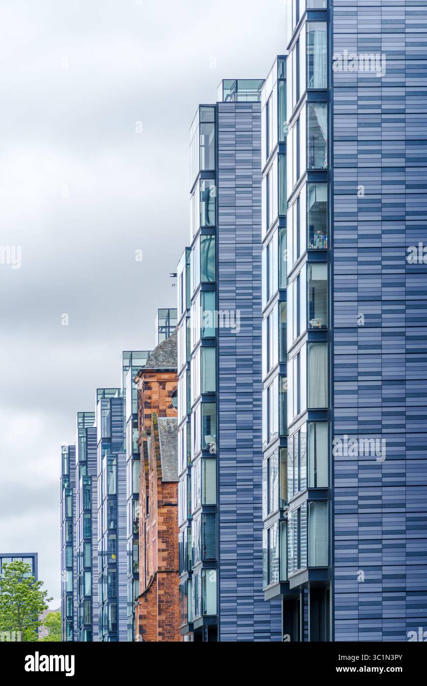 Edinburgh, Schottland, Großbritannien - Quartermile Housing and Business Development by Foster + Partners Stockfoto