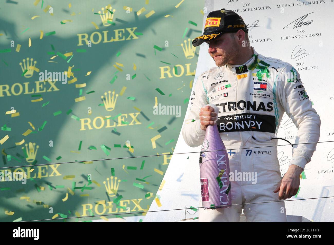 17. März 2019 - VALTTERI BOTTAS feiert den Sieg auf dem Podium nach dem 1. Platz beim Formel 1 Grand Prix 2019 in Australien am 17. März 2019 in Melbourne (Foto: © Christopher Khoury/Australian Press Agency via ZUMA Wire) Stockfoto