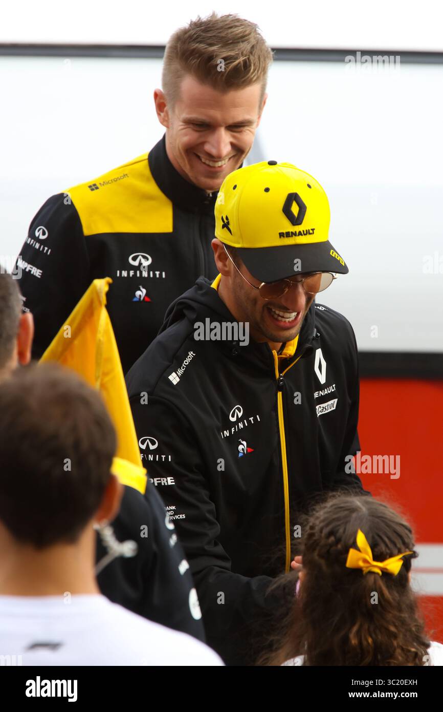 13. März 2019 – MELBOURNE, AUSTRALIEN – 13. MÄRZ: Daniel Ricciardo und Nico HÃ¼lkenberg. Des Renault Sport F1-Teams trifft Fans beim Start der F1-Saison 2019 (Foto: © Chris Putnam/ZUMA Wire) Stockfoto