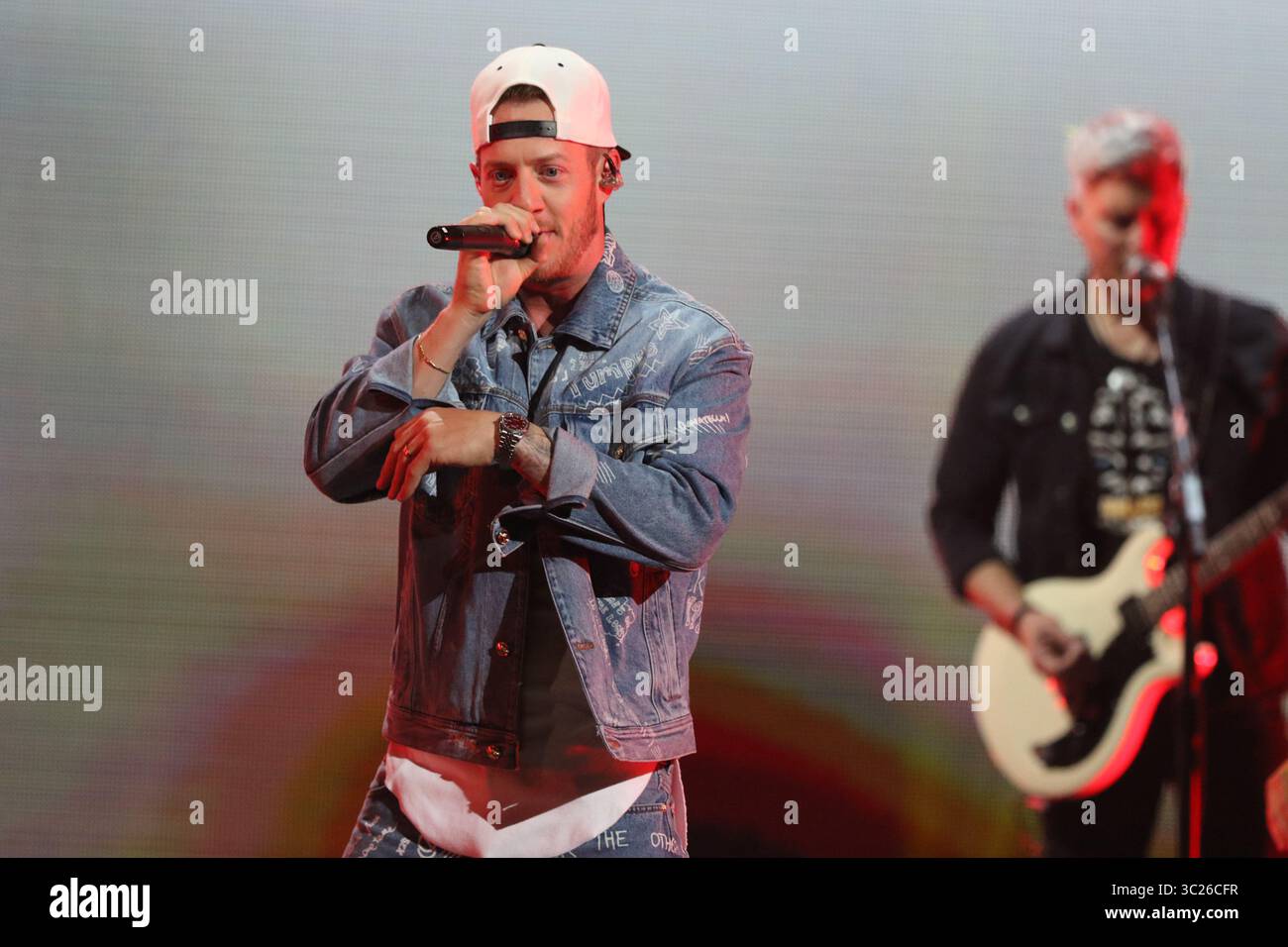 4. Mai 2019 – Tx, USA – AUSTIN, TX – 04. MAI: Tyler Hubbard von Florida Georgia Line tritt auf der Bühne des iHeartCountry Festivals 2019 im Frank Erwin Center am 4. Mai 2019 in Austin, Texas auf. Foto: Chris Tello/imageSPACE (Foto: © Imagespace via ZUMA Wire) Stockfoto