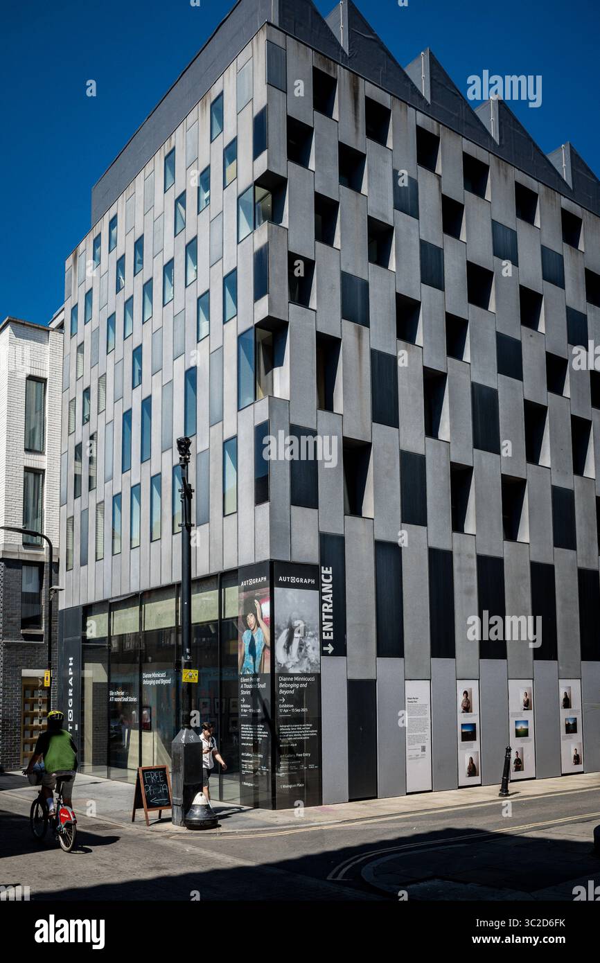 Rivington Place, einem international Visual Arts Center in Shoreditch, London. Von Architekt David Adjaye konzipiert, eröffnet 2007. Stockfoto